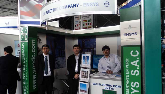 Persona de ENSYS en Stand B-173
