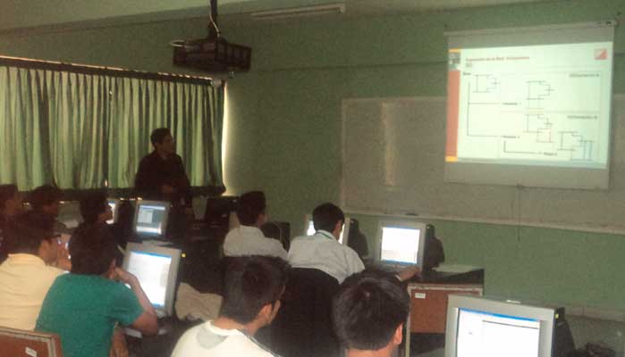 Expositor: Carlos Angulo de Ensys